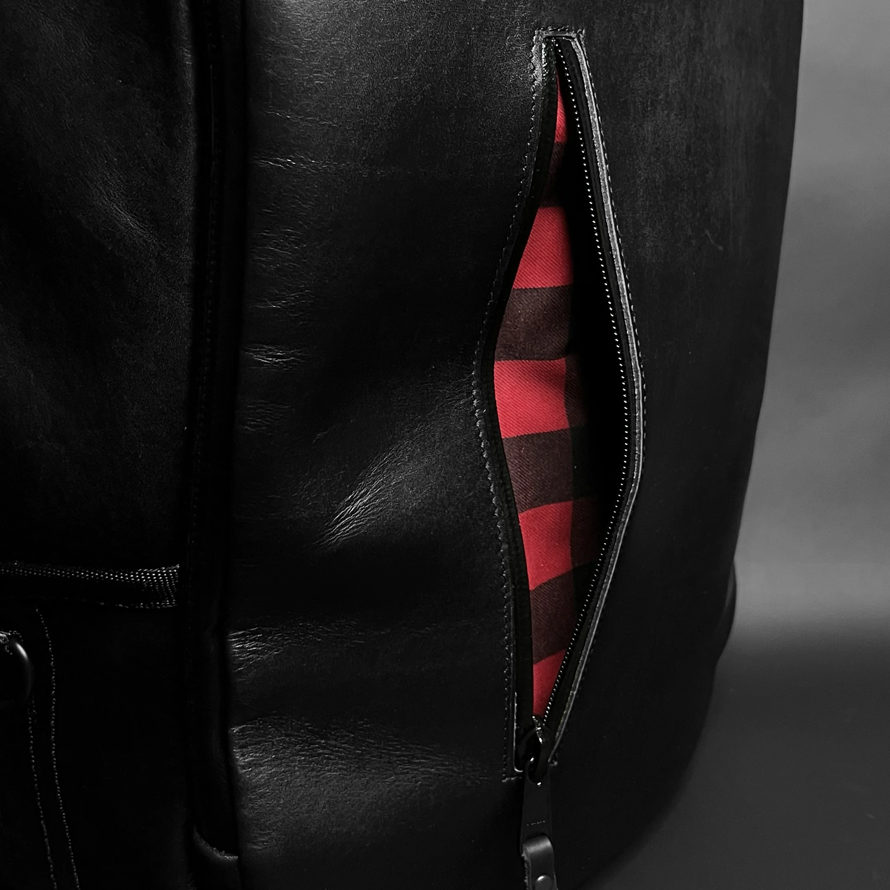 Bucktown Full Horween Essex Rookery Leather Bundle x TexWax™ Buffalo Plaid Wax Canvas - Image 7