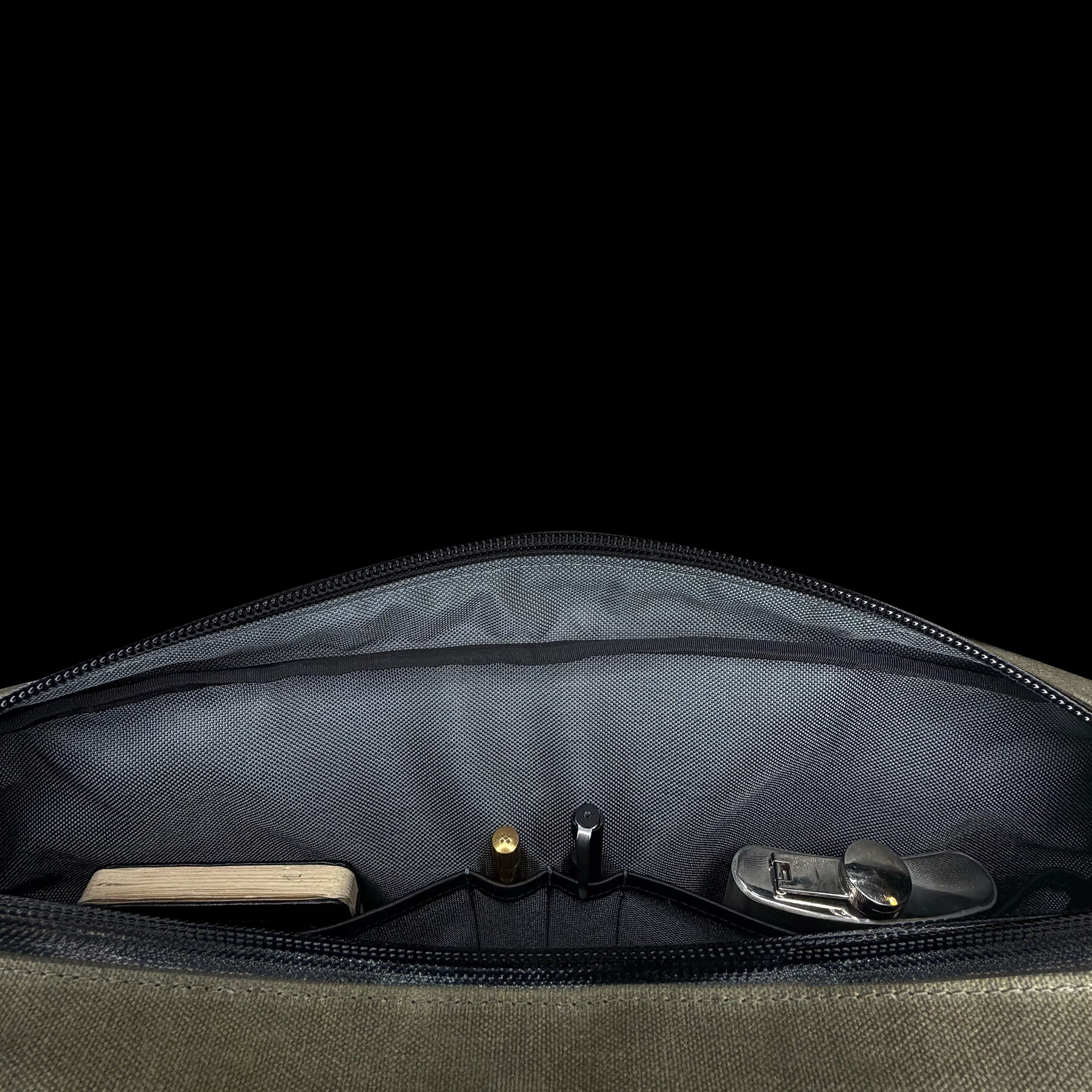 Defender Briefcase Olive Drab TexWax™ x Silver Lining Cordura / Ships in 7-11 Weeks - Image 3