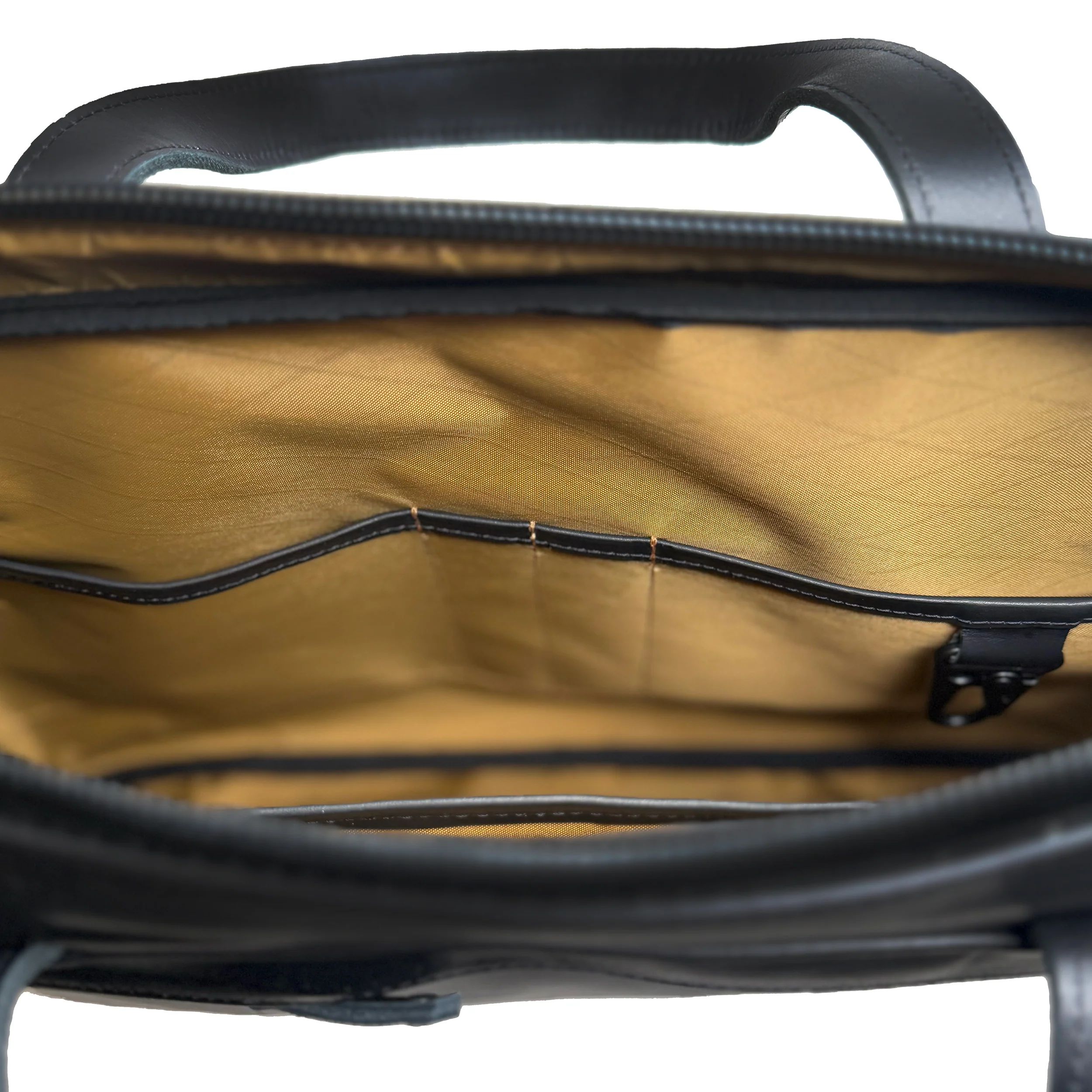 Defender / Horween Essex Rookery Leather Bundle x Coyote X-Pac™ Leather Strap Edition Bundle / Last 1 - Image 4