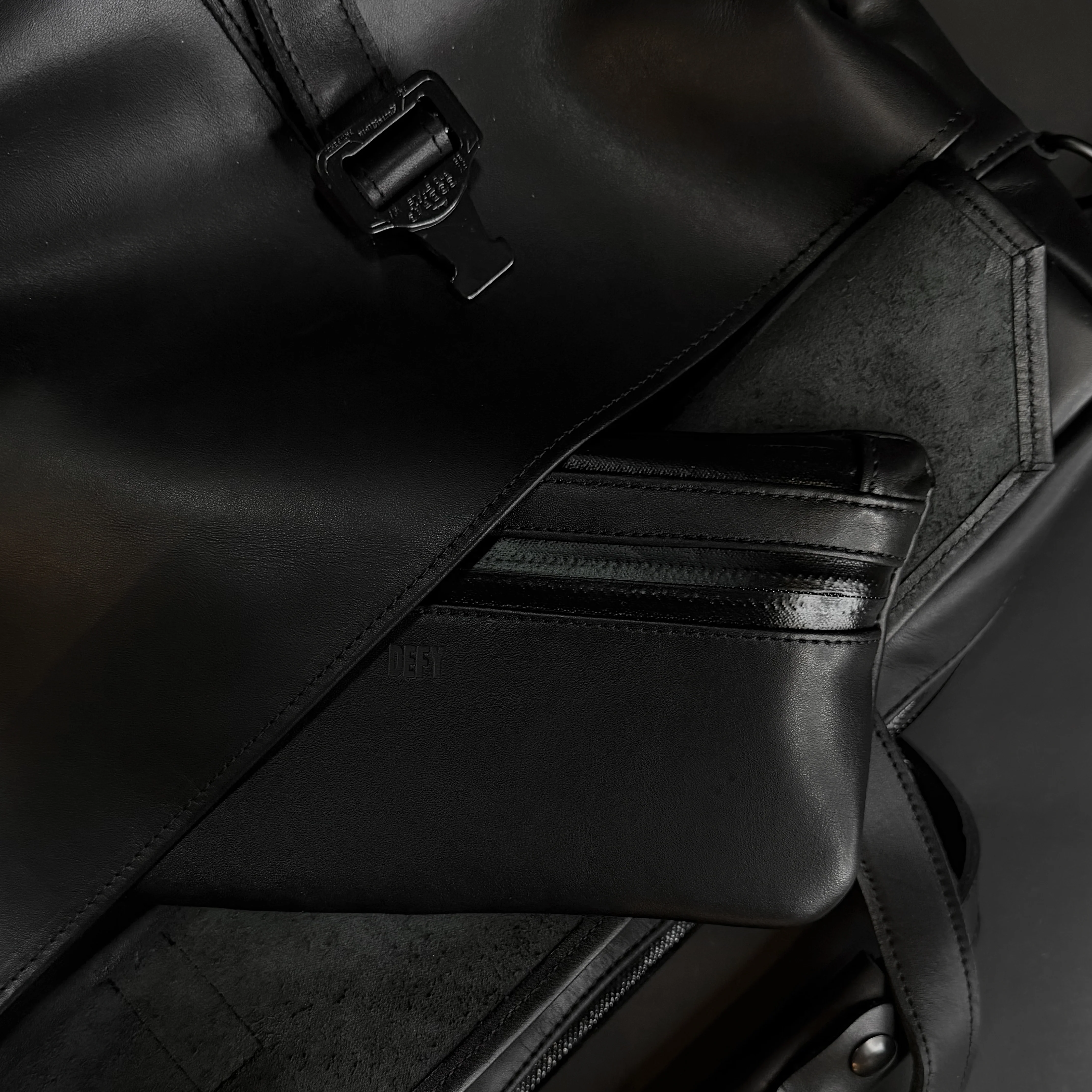 Nefarious Strapless 'Naked' Edition / Horween Essex Rookery Leather - Image 5