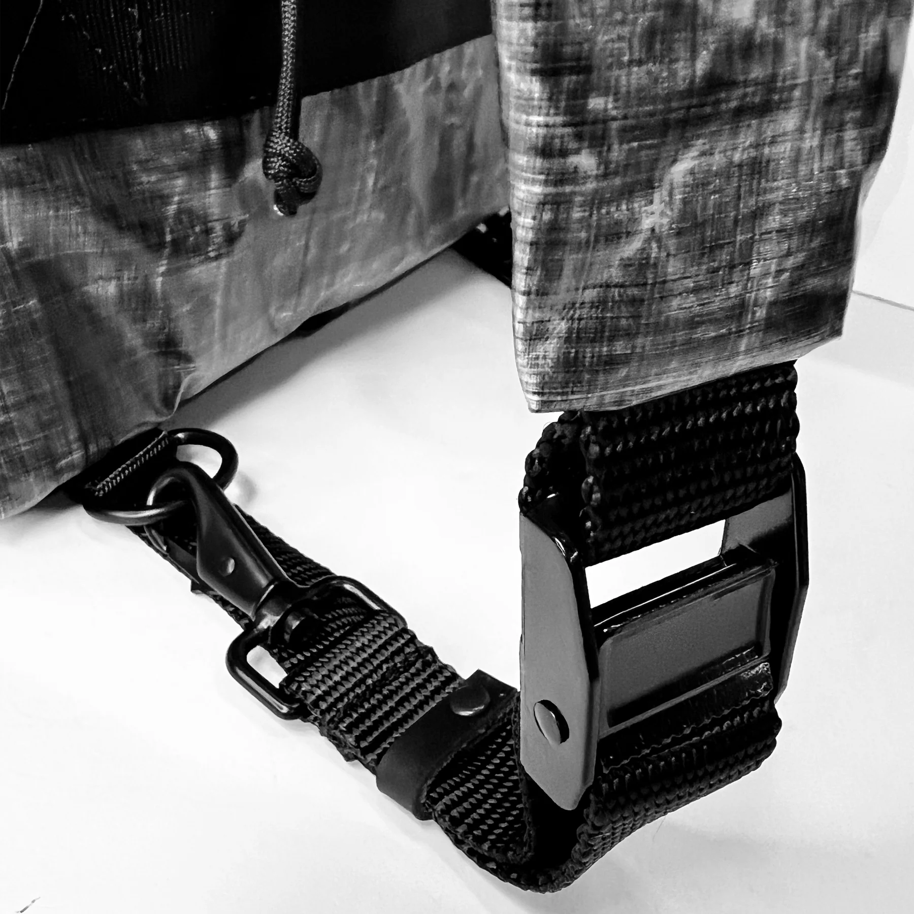 The Rover Backpack / Black Dyneema® x White Dyneema® / Ships in 6-10 Weeks - Image 7
