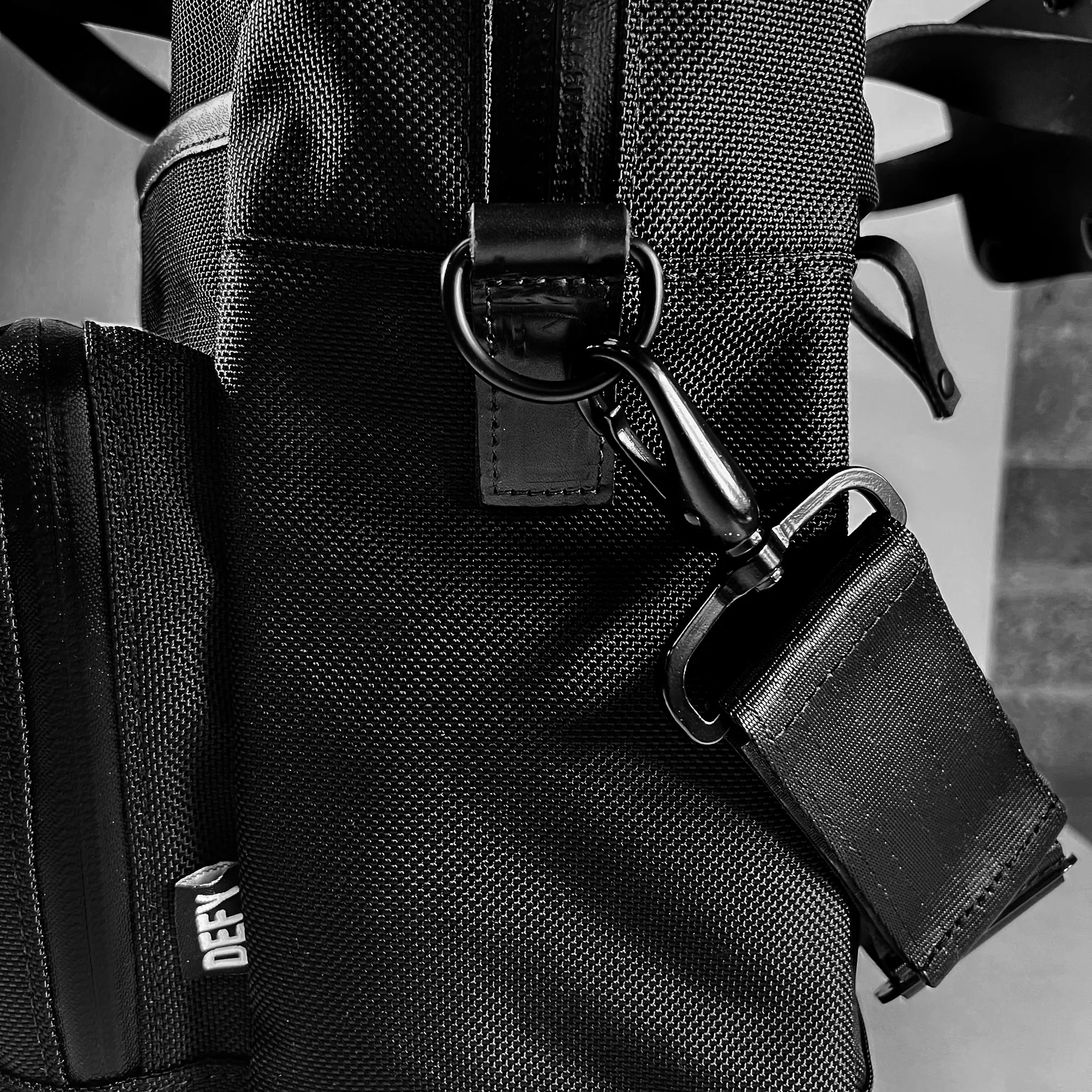 MIL-SPEC 2" Swivel Clips (Pair) - Image 4