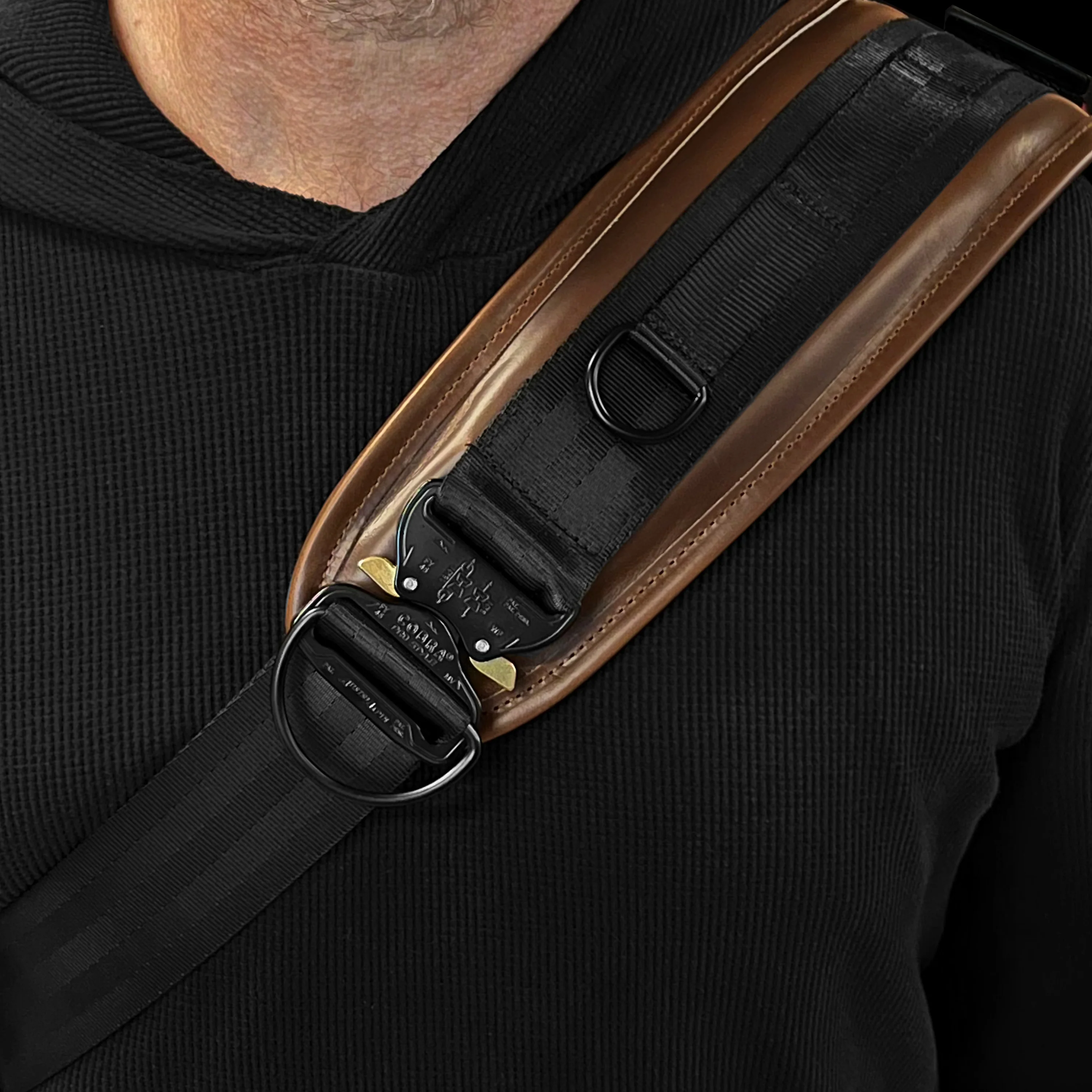 The Ultimate Crossbody Strap System™ Horween Leather x Closed-Cell Foam Padding x AustriAlpin® COBRA® Buckle - Image 15