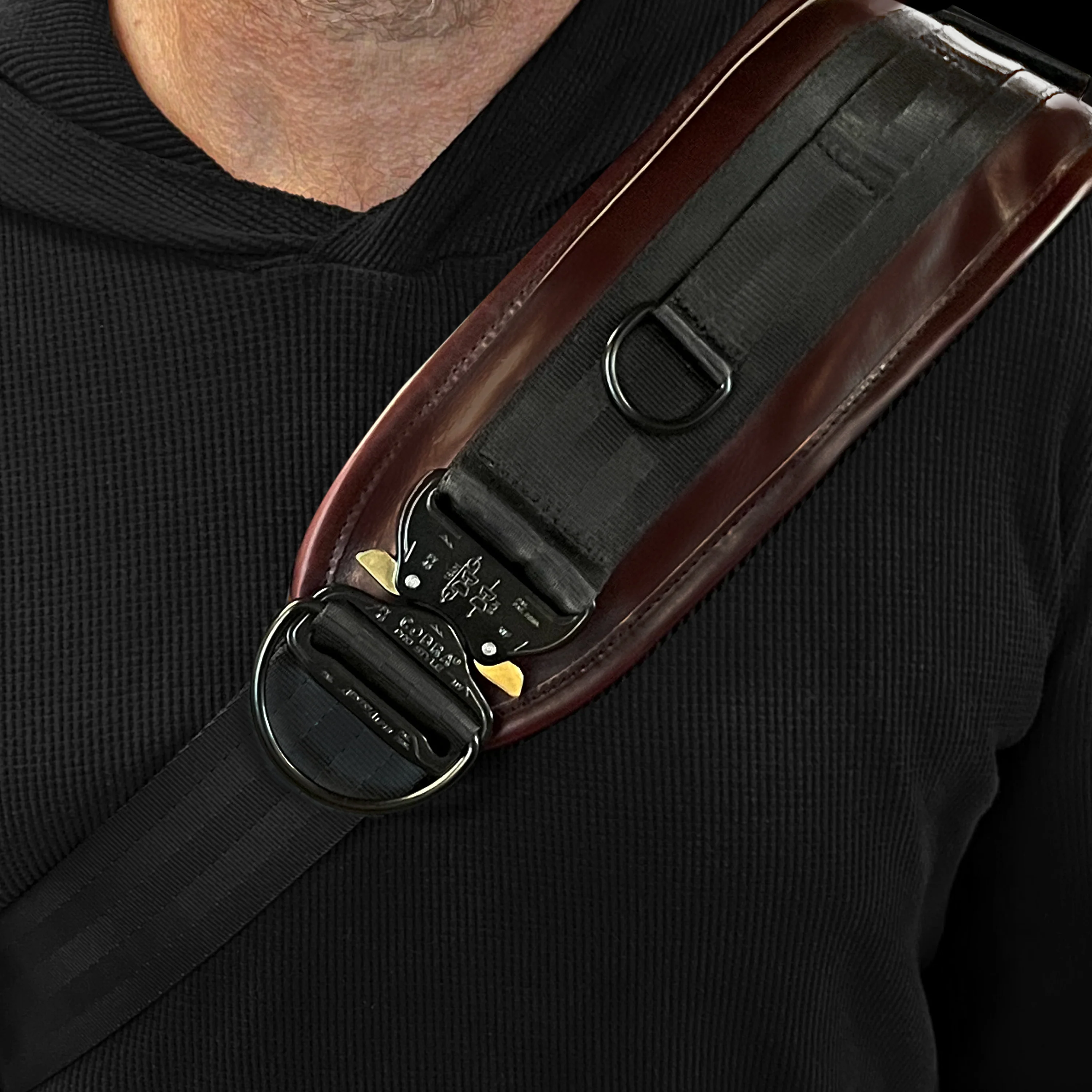 The Ultimate Crossbody Strap System™ Horween Leather x Closed-Cell Foam Padding x AustriAlpin® COBRA® Buckle - Image 16