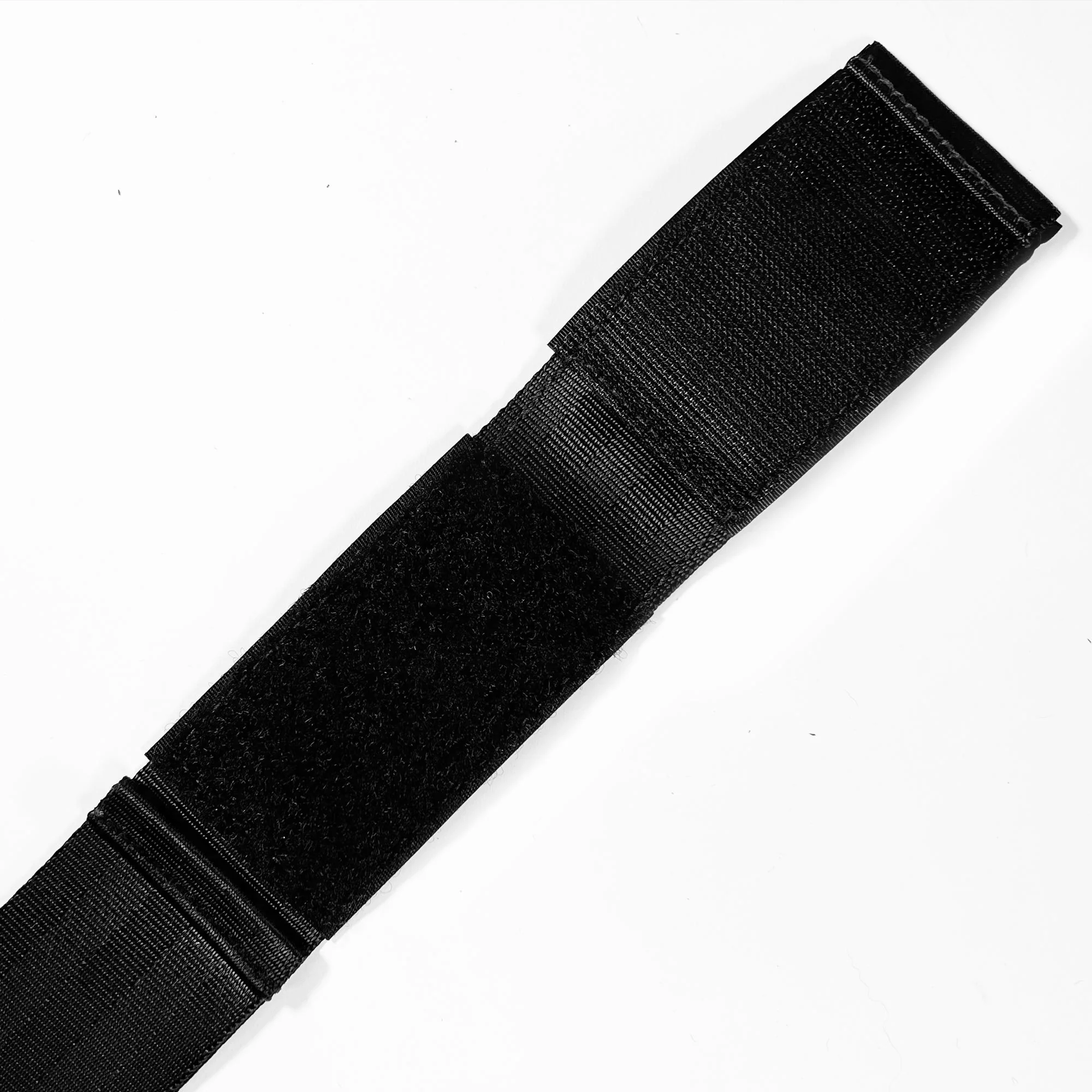The Ultimate Crossbody Strap Black Dyneema® x Closed-Cell Foam Padding x AustriAlpin® Cobra Buckle / Ships in 4-6 Weeks - Image 7